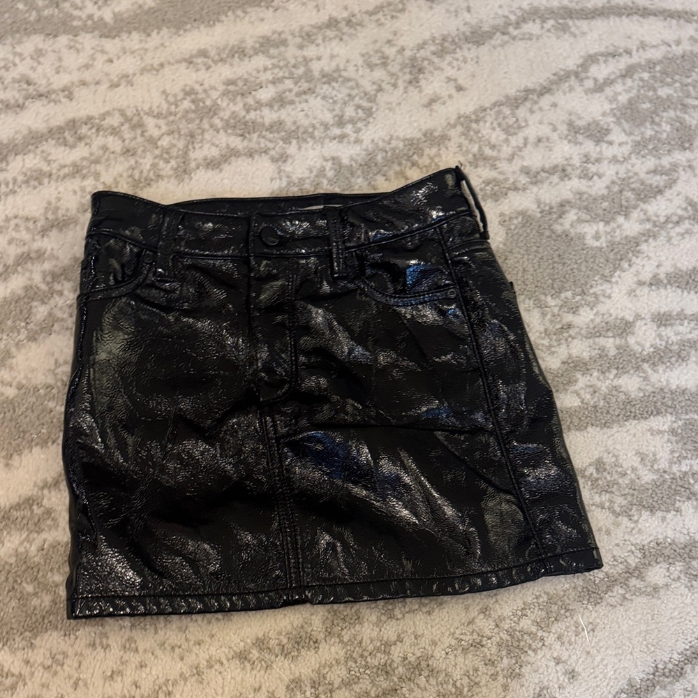 Tractr Black Glossy Pencil Skirt